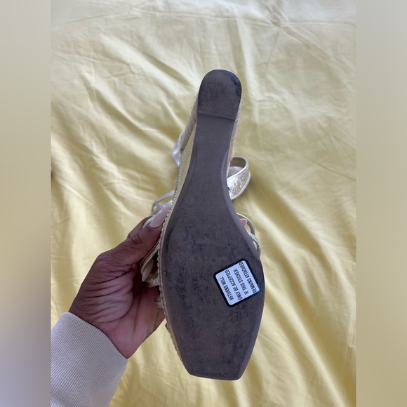 SERGIO ROSSI Light metallic gold leather and jute platform wedge sandals - Picture 5 of 5